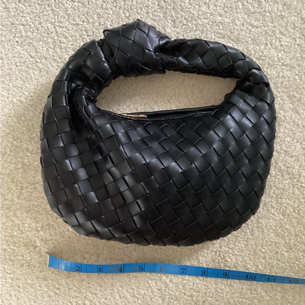 Urban Expressions Black Woven Shoulder Bag (FINALPRICEDROP) - Picture 2 of 3